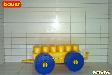 Колесная база 2х6 с синими колесами и длинными штырьками желтая