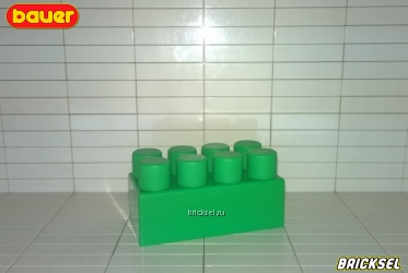 Кубик 2х4 зеленый с длинными штырьками