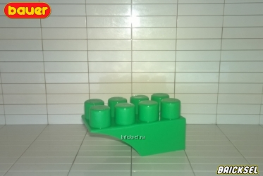 Кубик расширительный 2х4 в 2х2 со скосом темно-зеленый с длинными штырьками