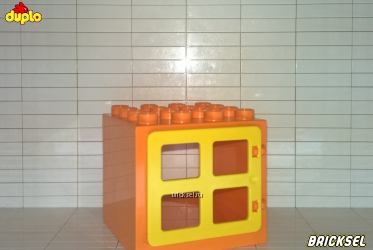 Окно 4х4 глубокое оранжевое с классическое желтой створкой